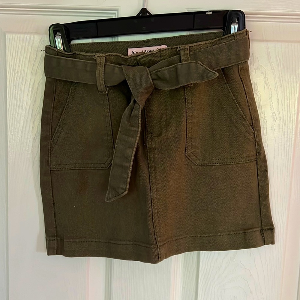 Almost Famous girls “utility” skirt